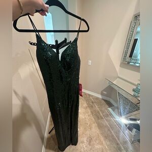 Evening gown- emerald green- sequence- brand new! Size 11/12